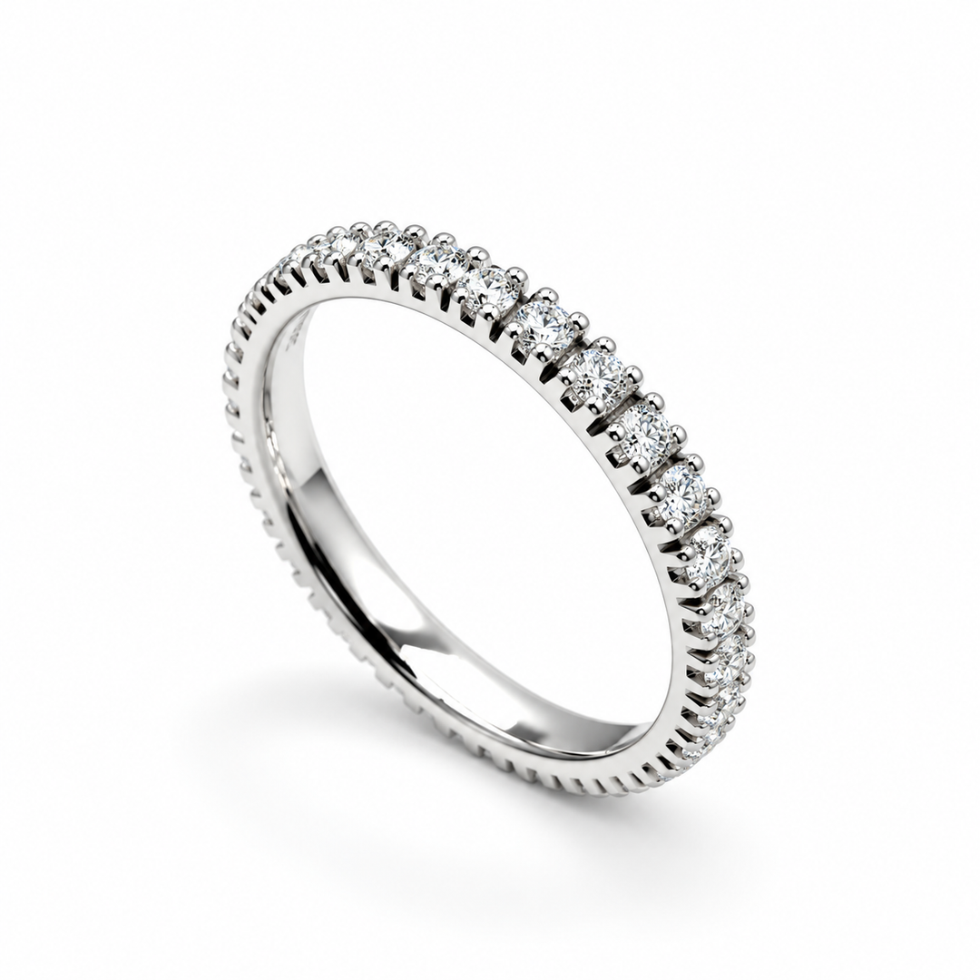 Anello Eternity in Oro Bianco e Diamanti Crivelli